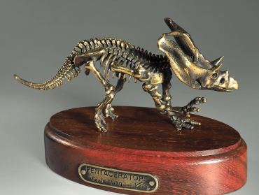 Модель скелета динозавра Pentaceratops - «globural.ru» - Волгодонск